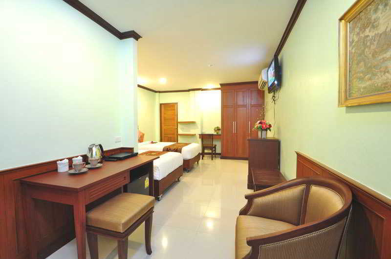 Sky Suites Bangkok Exteriör bild